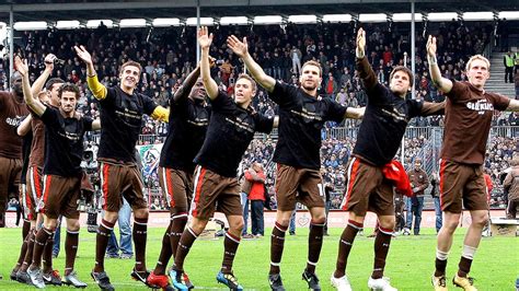 Fc St Pauli Bundesliga Aufstieg Zum Geburtstag Ndr De Sport