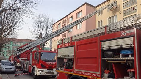 A Uitat O Tigaie Pe Foc I A Umplut Strada De Fum Iar Vecinii S Au