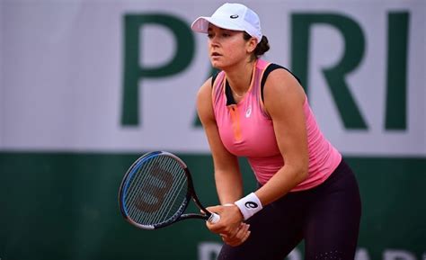 caroline dolehide tennis player wiki biography age boyfriend