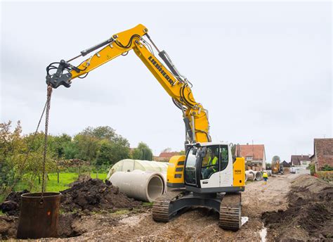 Der Neue Liebherr Raupenbagger R 926 Compact Liebherr