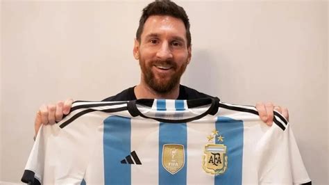 Comenzó la subasta de seis camisetas que usó Lionel Messi en el Mundial