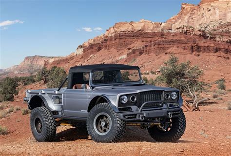 Jeep E Mopar Creano La M 715 Five Quarter Il Resto Mod Del Pickup