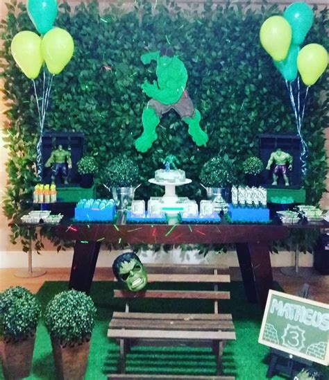 35 idéias para fazer uma festa infantil do Hulk Festa do incrível