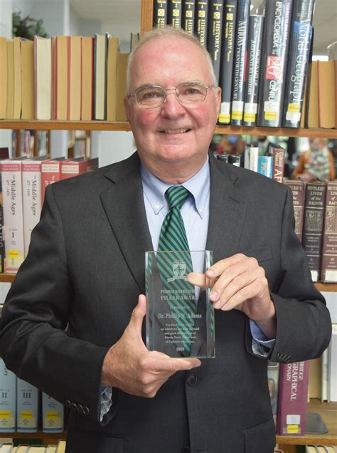 Dr Phillip Adams Receives Pillar Award Pndhs