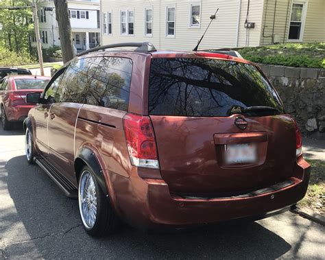 Slammed Nissan Quest