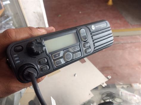 Radio Mobil Motorola Mototrbo Dgm 6100 Uhf 40 Watts Mercado Libre