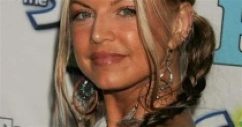 Fergie Has Sex With A Webcam Telegrafi Telegrafi