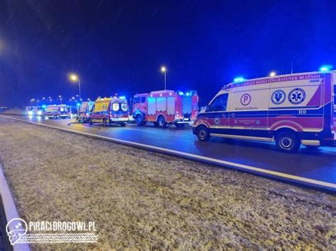 Tragiczny Wypadek Autobusu Na A W Tym Samym Miejscu Zgin O Niedawno