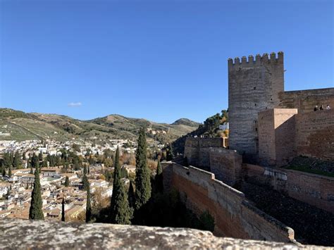 Granada Alhambra Nasrid Palaces Guided Tour With Tickets Getyourguide