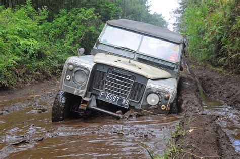 paket wisata offroad adventure lembang event organizer outbound