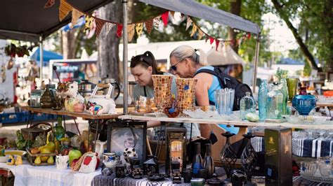 The Ultimate Guide To Exploring The Best Flea Markets Le Journal