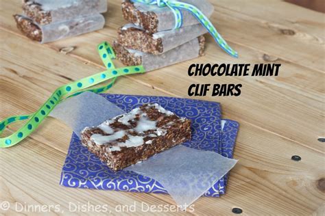 Chocolate Mint Clif Bars { Homemade Protein Bar Recipe } -