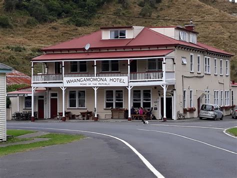 Quintessential Kiwi Country Pub Rnewzealand