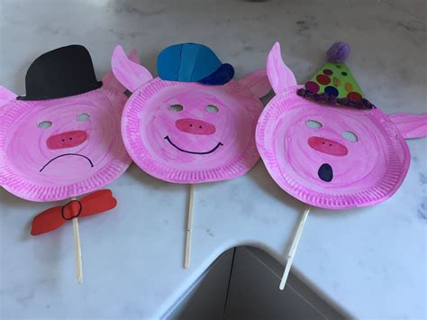 Three little pig masks | 3 little pigs activities, Little pigs, Pig mask