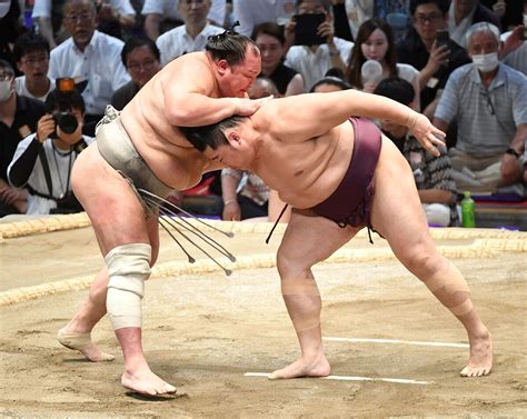 2敗トップは北勝富士、3敗に豊昇龍、錦木、伯桜鵬が並ぶ 大関霧島は5敗目 ライブドアニュース