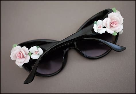 Diy Floral Sunglasses Via Mazzini A Fashion Shopaholics Paradise