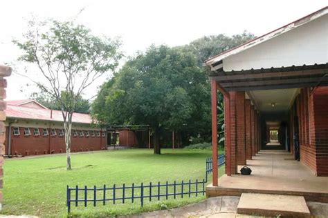 Laerskool Derdepoort Primary School Primary Schools In Pretoria