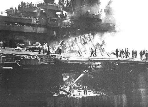 Uss Bunker Hill Cv 17s Devastated Flight Deck After Her Kamikaze