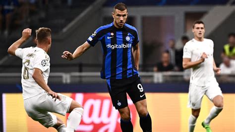 Leroy Sane Scores Brilliant Brace As Bayern Munich Beat Inter Milan In