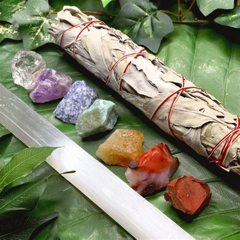 7 Chakras Raw Crystal Gift Set 9 In Sage Bundle Selenite Etsy