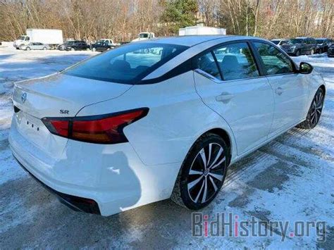 Report 1n4bl4cv7kc129584 Nissan Altima 2019 White Gas Price And