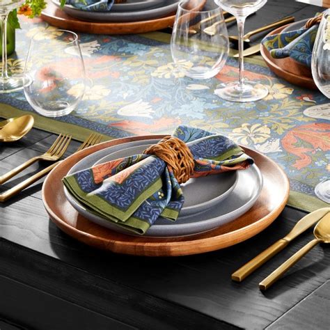 Williams Sonoma X Morris Co Compton Table Runner Williams Sonoma