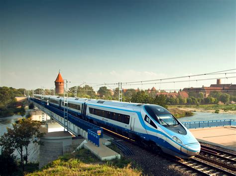 Malbork Pendolino śmiertelnie Potrąciło Mężczyznę Raport Kolejowy