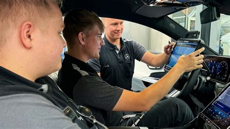 Ausbildung Mercedes Benz Group Karriere Sch Lerinnen Sch Ler