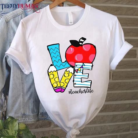 Love Teacher Life Apple Pencil Back To School Unisex T Shirt T For