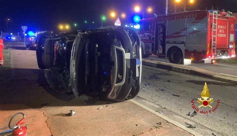 Dal Nord Ovest Maxi Incidente E Feriti Nel Vicino Vercellese In