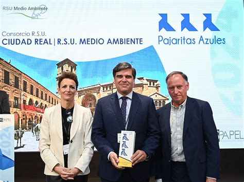 Pajaritas Azules Premia Al Ayuntamiento De Ciudad Real Y Al Consorcio