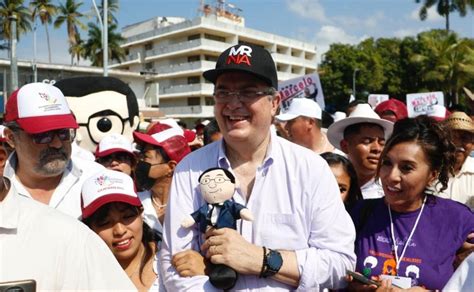 Marcelo Ebrard Marcha Con Miles De Simpatizantes En Acapulco Para