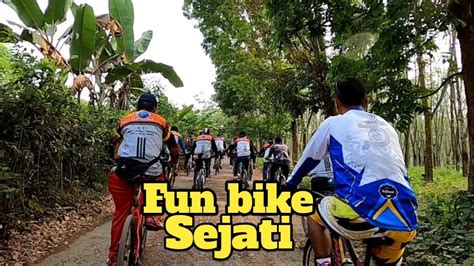 Fun Bike Sejati Bersama Pasundan Express Youtube