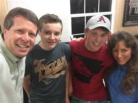 5 Reasons Why Jim Bob Duggar Is A Loving Dad - The Duggar Family