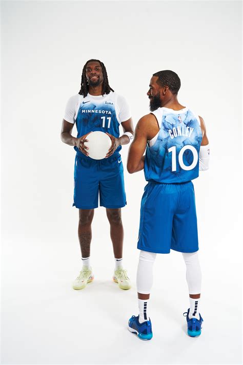 Timberwolves Unveil New Uniform For 2023 24 Sol Inc Jp