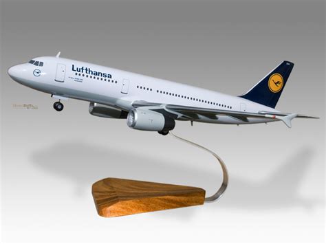 Airbus A320 Lufthansa Model - ModelBuffs