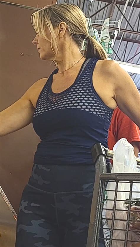 Mature Blonde Milf PAWG In Leggings With A PHAT Ass Fuuck UPDATED W VID Spandex