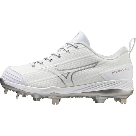 Mizuno Women's Sweep 6 Softball Cleats | Free Shipping at Academy