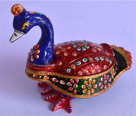 Multicolor Shrinath Art Gallery Wooden And Metal Handicrafts For Home