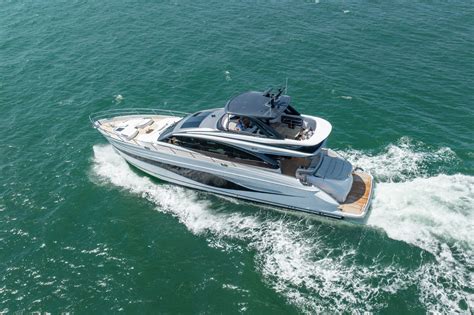 Princess S72 Yacht For Sale Flybridge Sport Yacht