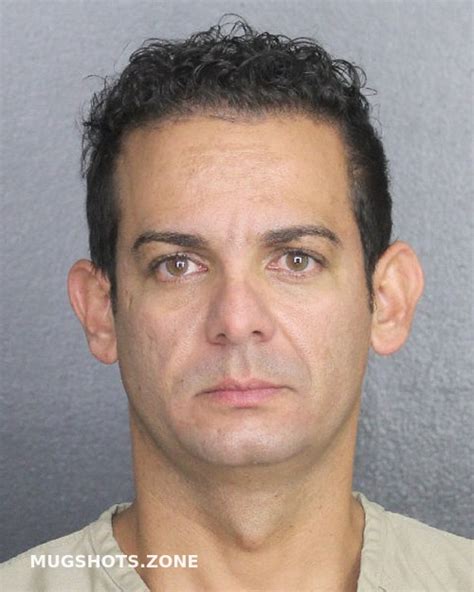 Corria Osa Andres 11102021 Broward County Mugshots Zone