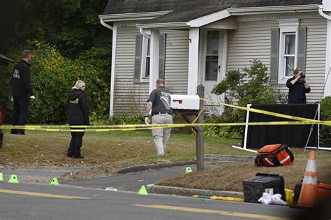 Two Connecticut cops fatally shot, one injured in Bristol: report