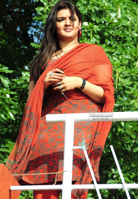 Arti Agarwal Sweat Patch Kannada Hot Actress