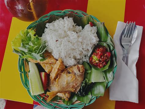 Warung Nasi Tempong Menu Terbaru Dari G Suites Hotel Surabaya