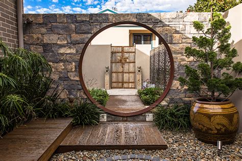 40 Magical Moon Gate Designs You Can Have In Your Garden Viral Homes