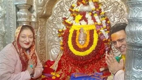 Govinda Worshiped In Kashi Vishwanath Dham And Maa Annapurna Mandir In