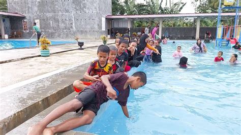 Waterboom Situjutujue Lingkungan Pinra Macanang Tanete Riattang Barat