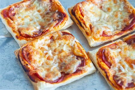 Puff Pastry Pizza — Easy Weeknight Dinner Ideas And Recipes