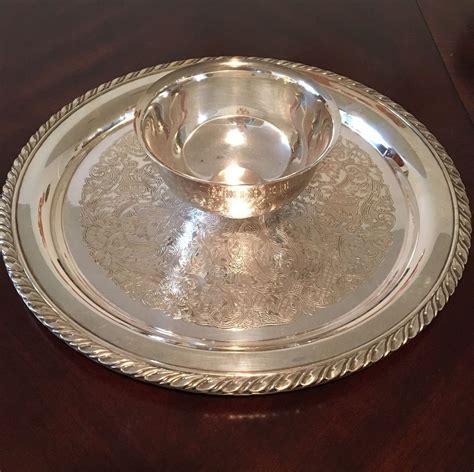 Vintage Oneida USA Silver Plate Serving Tray With Attached Bowl EBay