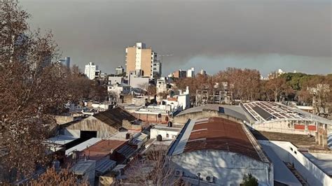 Incendio En Las Islas Frente A Rosario La Lluvia Pasó De Largo El